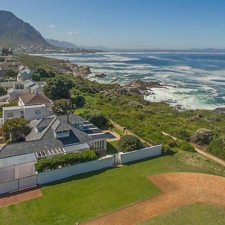 Wild Waters At Kraal Rock On The Cliffs In Hermanus Villa Buitenkant foto